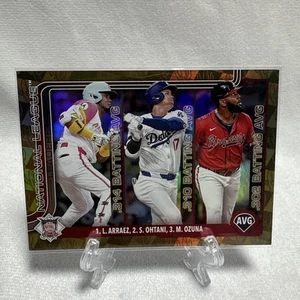2025 Topps #347 National League Leaders AVG Gold #/50 Shohei / Arraez / Azuna - Picture 1 of 2