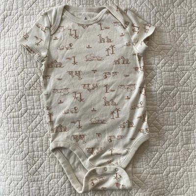 Gap 18-24 Meses Animal de la Selva Una Pieza Primeros Favoritos Bronceados Leones Elefantes Snap Foto 1 de 4