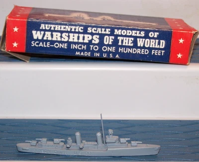 CAIXA ORIGINAL COMET AUTHENTICAST WWII EUA USS BENSON CLASS DD DESTRUYER 1:1200 - Imagem 1 de 4