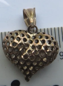 9CT YELLOW GOLD 375 PENDANT 0.72 GRAMS - Picture 1 of 2