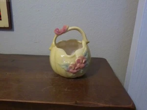 Vintage Hull Pottery Sunglow Basket Yellow & Pink #84 - Picture 1 of 10