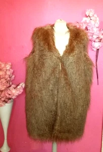 WOMEN PLUS SIZE FAUX MONGOLIAN FUR GILET WITH SATIN LINING ( SIZE XL ) - Picture 1 of 2