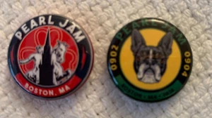 PEARL JAM PIN 2018 FENWAY PARK & BOSTON TERRIER EVENT BUTTON RED SOX VEDDER - Picture 1 of 6