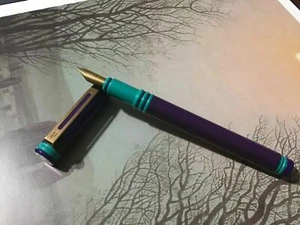 Pluma Estilográfica Waterman Foro Pluma Escolar F Pt Púrpura y Azul y Dorado De Colección Nueva - Imagen 1 de 2
