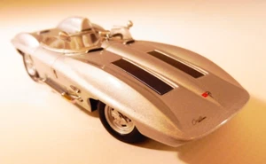 1/43 AUTOart Chevrolet Corvette Stingray - silber - Bild 1 von 18
