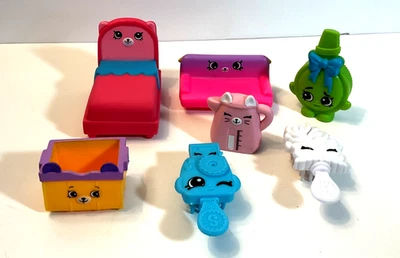 McDonald's Shopkins Happy Places lote mixto de 7 cepillos de sofá cama Foto 1 de 4