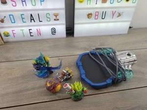 Activision Skylanders Superchargers Portal Of Power. Xbox 360 + Action Figures  - Picture 1 of 6