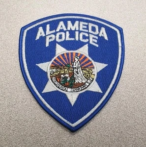 Toppa spalla polizia Alameda California - Foto 1 di 1