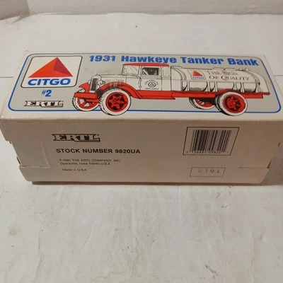 Ertl "1931 Hawkeye" Citgo "The Sign of Quality" Tanker Truck,Locking Bank w/ Key - Image 1 of 4