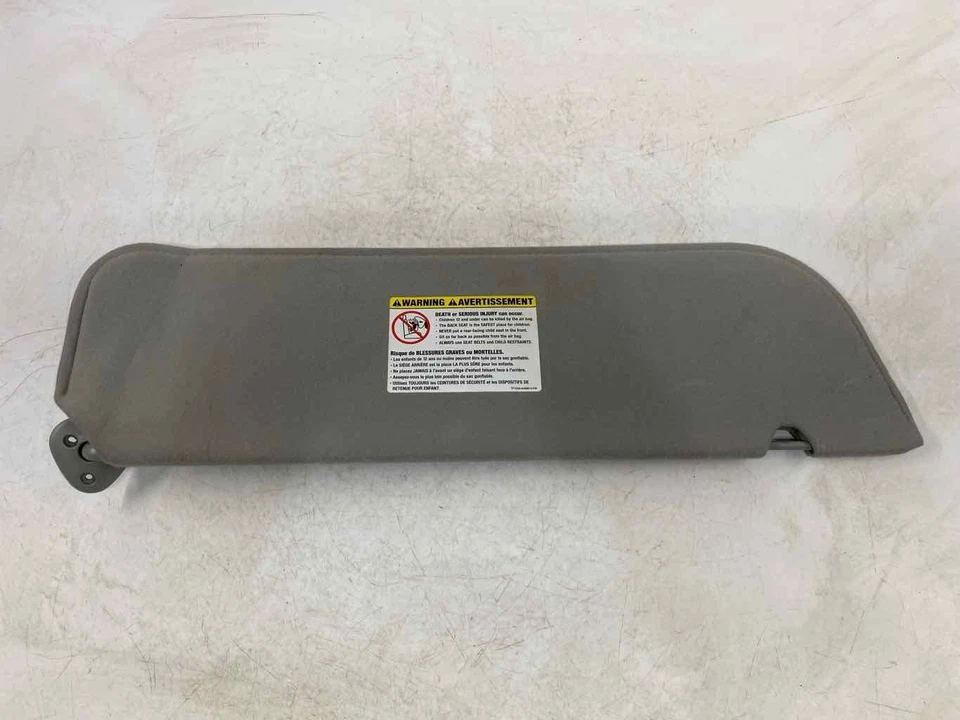 Used Left Sun Visor fits: 2014 Ford E250 VAN w/o illumination Left Grade A - Изображение 1 из 4