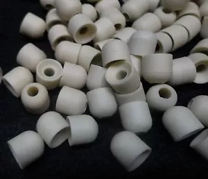 ONE HUNDRED (100) L5 - STEATITE CERAMIC THERMOCOUPLE FISH SPINES BEADS No.: 21 - Picture 1 of 9