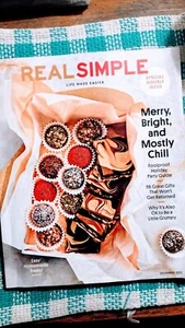 REAL SIMPLE SPECIAL DOUBLE ISSUE PAPERBACK DECEMBER 2022 - Picture 1 of 12