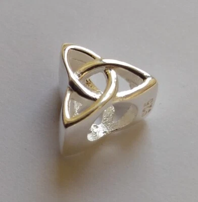 CELTIC TRINITY Knot - Triquetra - Solid 925 sterling silver European charm bead - Image 1 of 4
