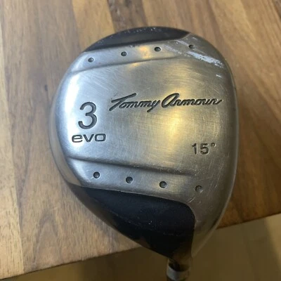 Tommy Armour EVO 15 graus 3 madeira com eixo de grafite novo aperto - Imagem 1 de 4