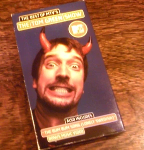VHS - "The Best of MTV's The Tom Green Show" (VHS, 1999) plus Bonus Musikvideo - Bild 1 von 4