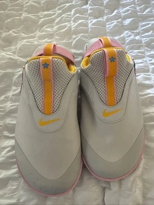 Size 7 EUR 40 - Nike Zoom Pulse Vast Grey Pink - Image 1 of 4