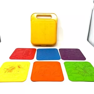 Vintage Tupperware Kids Childrens Carry Case 6 Stencils Rubbing Plates - Picture 1 of 7