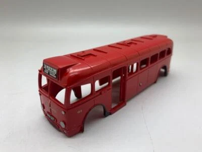 CORGI PRE PRODUCTION PAINTED RESIN AEC Q SINGLE DECK BUS 1/76 - Image 1 of 4
