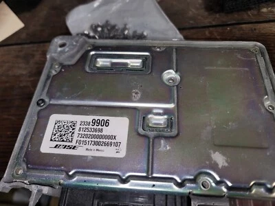 Amplificador de radio Cadillac CTS 2015-2017 OEM 23389906 Foto 1 de 3