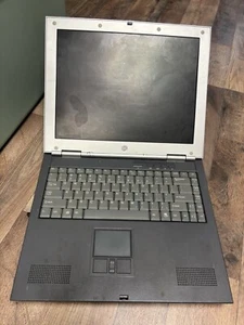 Gateway 400SD4 Laptop Intel Pentium 4- AS-IS/UNTESTED - Picture 1 of 4