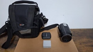 SAMSUNG DIGITAL CAMCORDER model SC-MX20B/XAA (not tested) - Picture 1 of 24