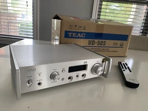 Excellent Almost New TEAC UD505X USB DAC Headphone Amp/Japan Model/21 Made/Box - Foto 1 di 15