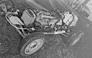 1952 Indy 500 Kurtis Kraft Chassis & Offenhauser Motor belichtetes Rahmennegativ - Bild 1 von 1