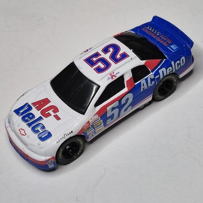 1995 Racing Champions 1:64 Chevy Monte Carlo # 52 Ken Schrader - Image 1 of 4