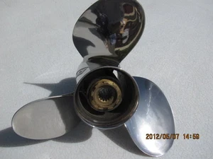 HONDA PROP INOX 13&1/4 X 19" 08M60-ZW7-B20 MANO IZQUIERDA  - Imagen 1 de 4