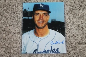 CARL WARWICK AUTOGRAPHED DODGERS 8X10 PHOTO - Picture 1 of 2