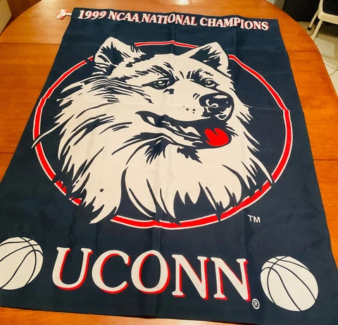 UCONN Huskies NCAA 1999 Champions Banner Official Collegiate 41x29 Wall Hanging Cover