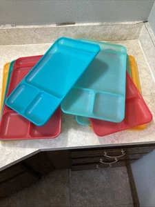 8 Vintage Colored Tupperware Divided Trays Plates TV Dinners,Camping & Picnics - Picture 1 of 17