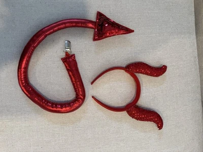 Red Devil 服装 - 头带带喇叭和夹尾 — 第 1/4 张图片