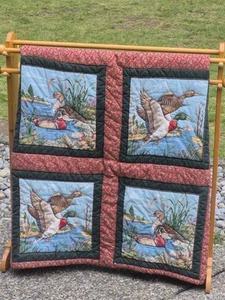 Couverture ancienne en tissu canard colvert cousue main touches 65x38 - Photo 1/10
