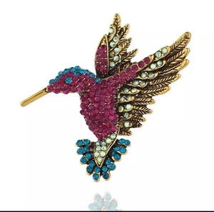 Vintage Style Rhinestone Hummingbird Brooch Pin Women Gift Bird Jewelry Gift - Picture 1 of 1