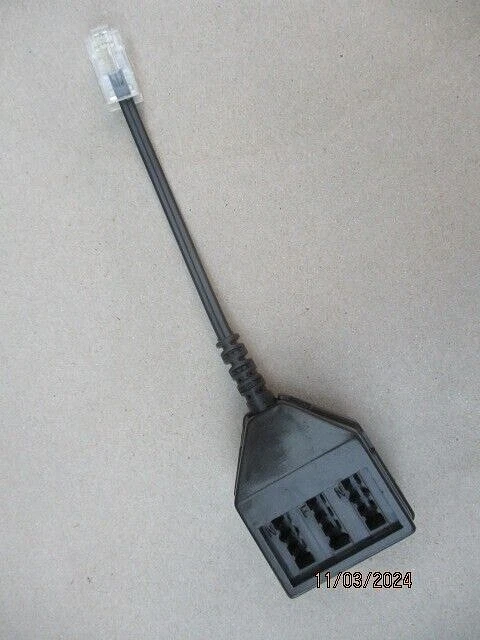 Telefonkabel-Splitter, Stecker RJ45 - Bild 1 von 1