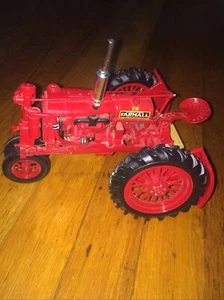 FarmAll Farm Tractor 1930s 1940s Vintage Machinery 1 12 Model Diecast F20 F 20 - Picture 1 of 8