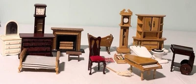 LOTE MIXTO MUEBLES MINIATURA CASA MUÑECAS AÑOS 40 VINTAGE Foto 1 de 4