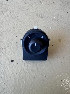 2012-2020 (Aveo, Cruze, Spark, Sonic)  Genuine OEM Mirror Switch for GM Chevy - Image 1 of 3