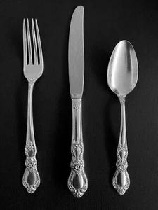 1847 Rogers Bros HERITAGE International Silver plate 1953 3-piece Youth Set - Bild 1 von 9