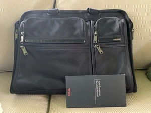 Maletín de negocios TUMI 26114D4 de nailon negro - Imagen 1 de 5