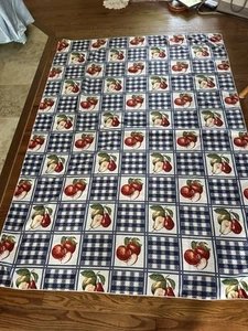 Große weiß blau rote Tischdecke Früchte Äpfel Birne Karo 54” x 70” schön!! - Bild 1 von 6
