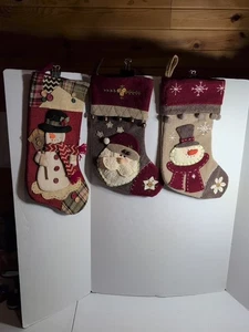 Drei 3D Strumpf Filz Bucilla Handarbeit fertig Weihnachtsmann/Schneemann 17 cm - Bild 1 von 11