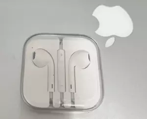 Genuine Apple Wired Ear Phones - Picture 1 of 3