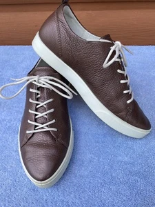 Ecco Brown Leather Casual Classic Lace Up Shoes Sneakers Womens Size 6 EU 37 - Picture 1 of 9