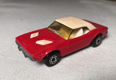 Dodge Challenger 1975 #1 Matchbox súper rápido rojo/blanco con interior blanco Lesley Foto 1 de 4