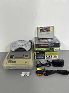 Super Nintendo SNES Konsole Bundle mit 5 Spielen - Bild 1 von 14