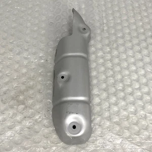 Exhaust Manifold Cover Right / See Description for DELICA L400 SPACEGEAR PD6W 3. - Picture 1 of 10