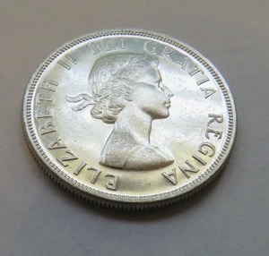 Dólar canadiense 1956 - Isabel II DEI GRATA REGINA - sin circular - Imagen 1 de 2