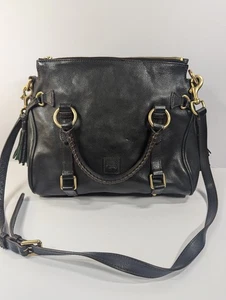 Borsa/tracolla Dooney & Bourke fiorentina in pelle usata in ottime condizioni - Foto 1 di 11